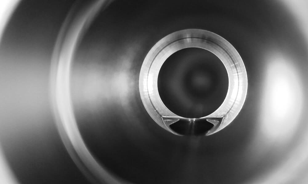 deep hole drilling hole